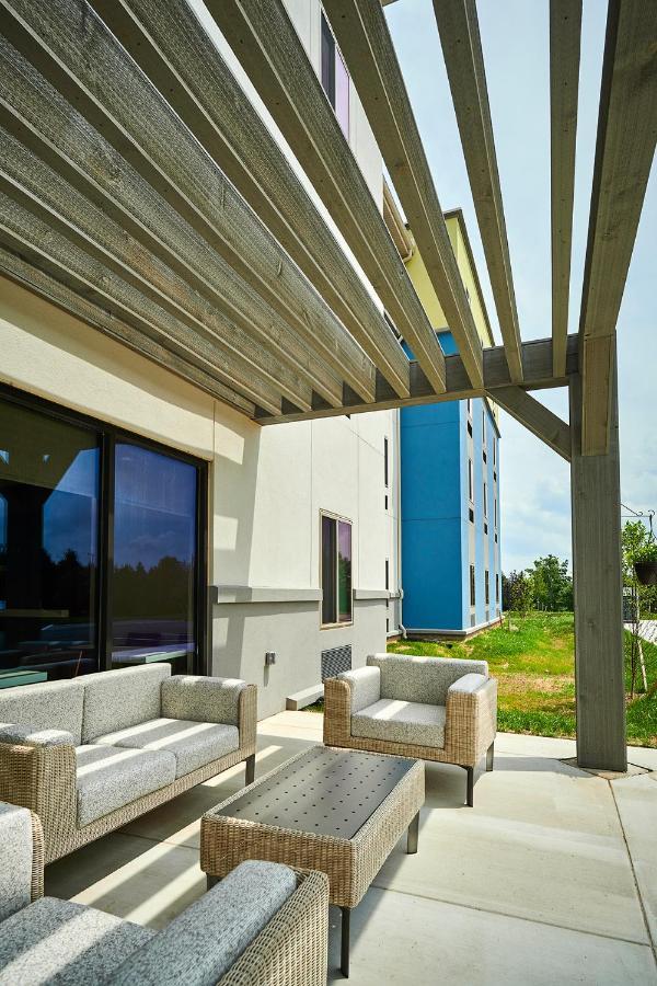 Mainstay Suites Carlisle - Harrisburg Exteriör bild