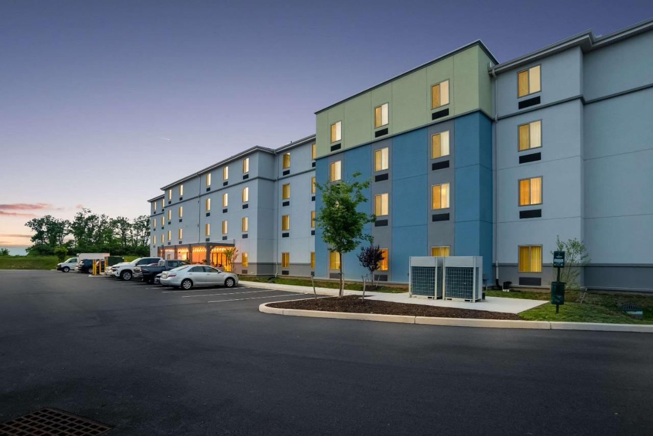Mainstay Suites Carlisle - Harrisburg Exteriör bild
