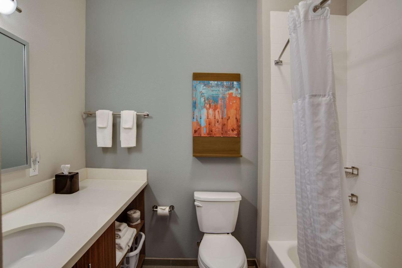 Mainstay Suites Carlisle - Harrisburg Exteriör bild