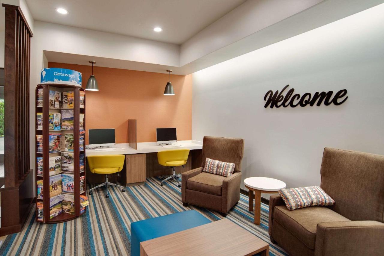 Mainstay Suites Carlisle - Harrisburg Exteriör bild